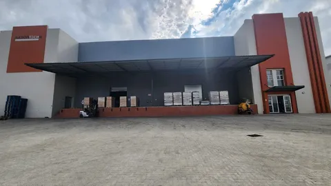 15 Malta Rd, Cosmo Business Park